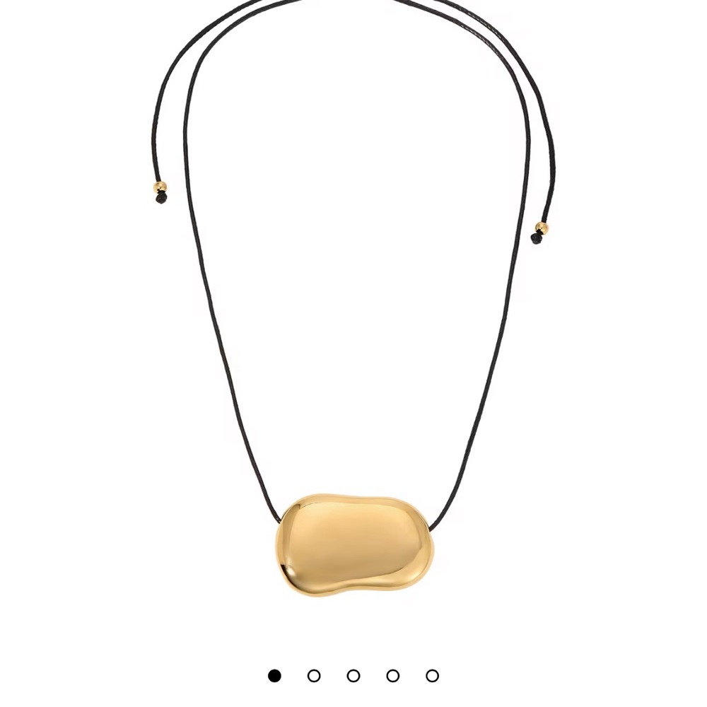 Heaven Mayhem Julia Necklace